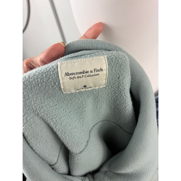 Cute Women’s Abercrombie & Fitch Size M - Picture 5 of 5